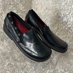 Sperry Black Low-Top Duck Top-Sider Women’s Size